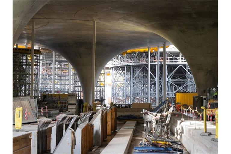 Bauarbeiten für den neuen Bahnhof Stuttgart 21. Foto: Bernd Weißbrod/dpa