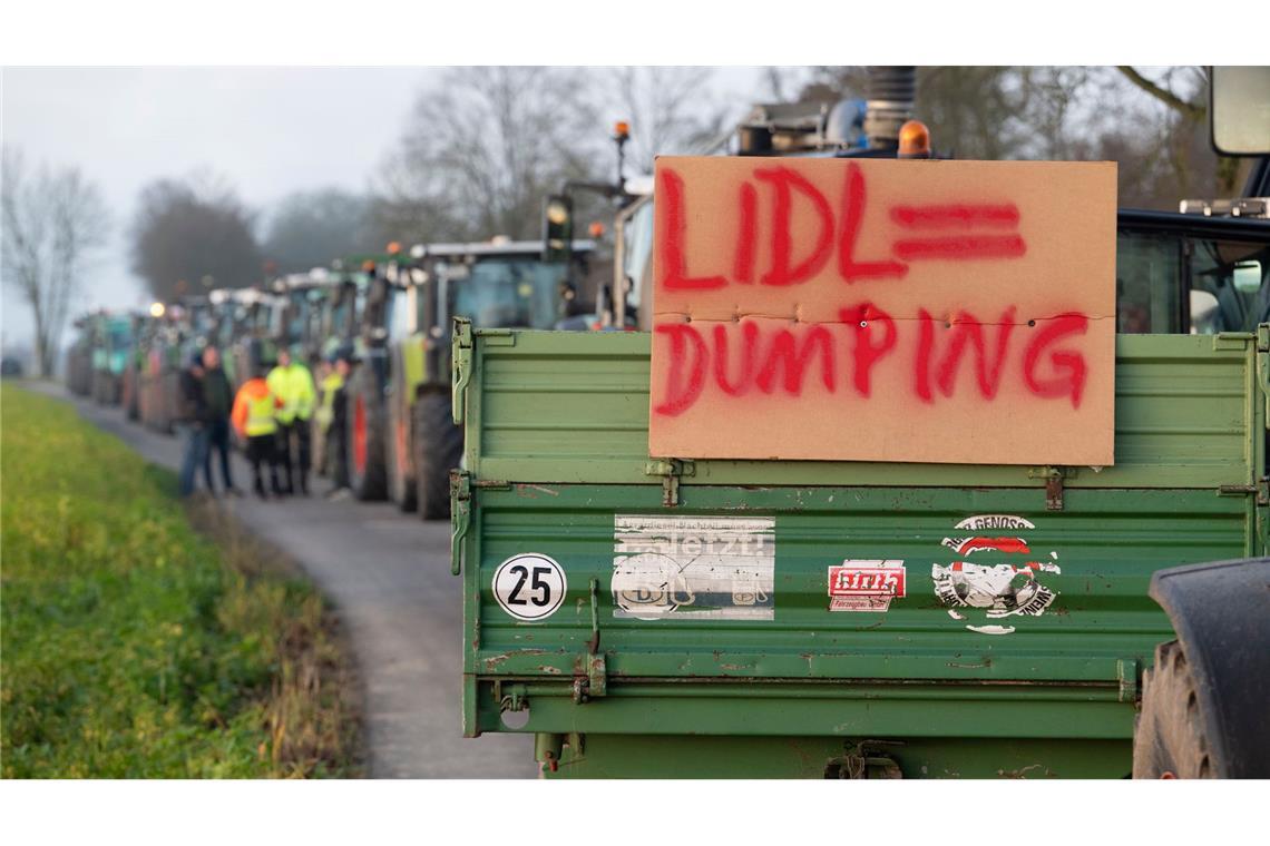 Bauern protestierten zuletzt gegen die niedrigen Butterpreise im Lebensmitteleinzelhandel. (Archivbild)
