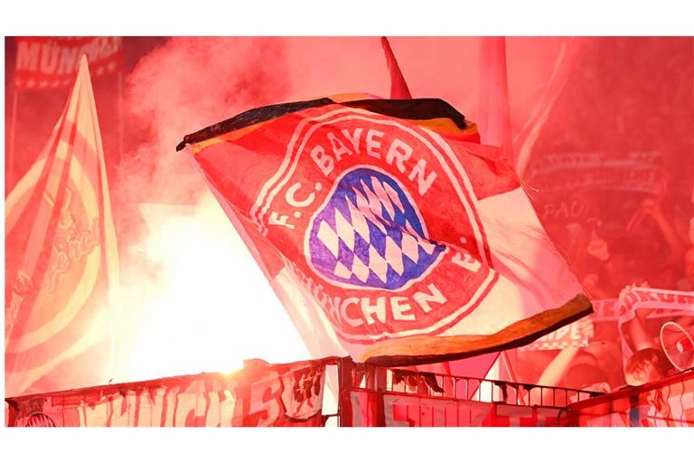Bayern-Fans waren nach dem Spiel gegen Gladbach in der Münchener Innenstadt unterwegs. (Symbolbild)