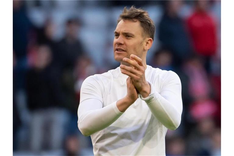 Bayern-Kapitän Manuel Neuer verzichtet auf einen Teil seines Gehalts. Foto: Sven Hoppe/dpa
