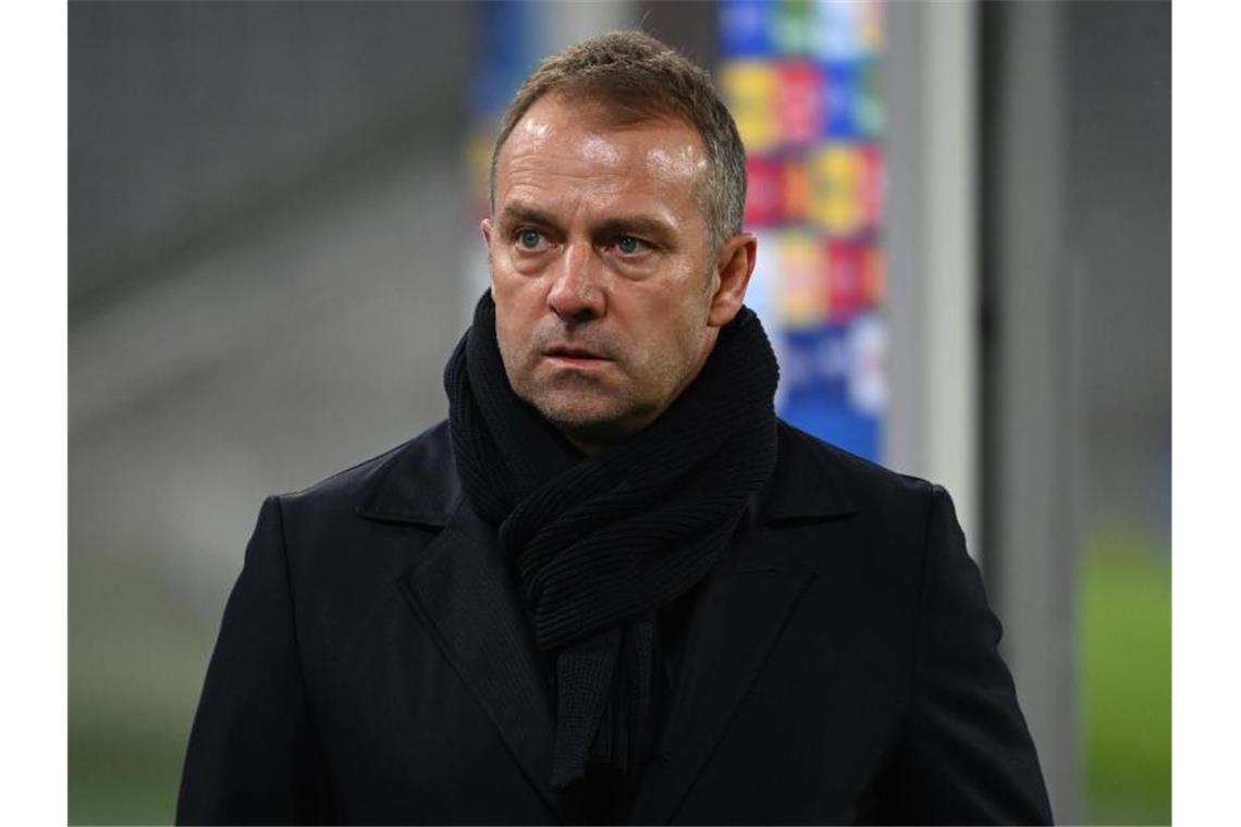 Flick fordert weniger „unforced errors“ Bayern-Trainer Hansi Flick wünscht sich von seinem Team weniger Fehler. Foto: Sven Hoppe/dpa