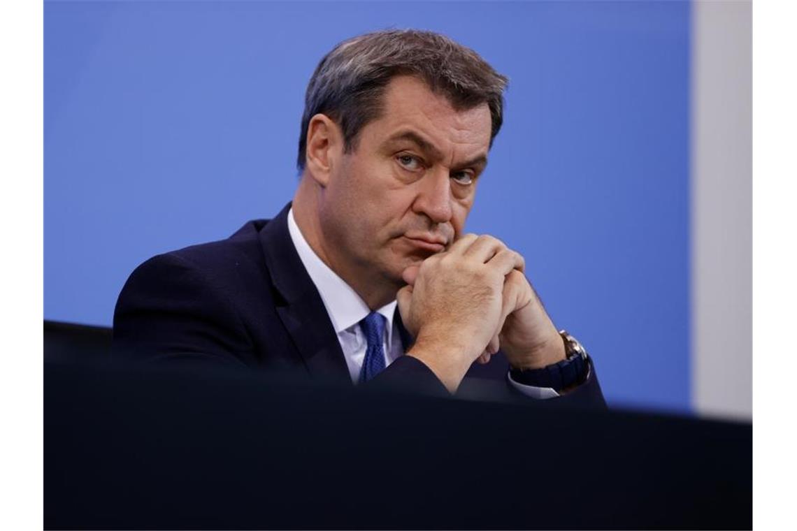SPD-Fraktionschef: Söder „theatralisch und selbstverliebt“ Bayerns Ministerpräsident Markus Söder bei einer Pressekonferenz im Kanzleramt. Foto: Odd Andersen/AFP/POOL/dpa