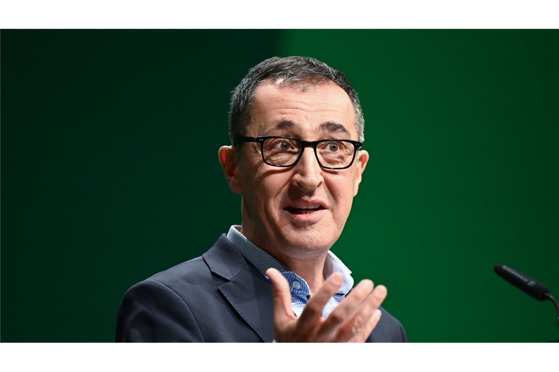 Das machen die Politiker der Ampel-Regierung heute <b>Cem Özdemir</b> richtet nun seinen Blick auf die Landespolitik. Bei der kommenden Landtagswahl in Baden-Württemberg im März 2026 tritt er als Spitzenkandidat der Grünen für das Amt des Ministerpräsidenten an. Zuvor war er Bundesminister für Ernährung und Landwirtschaft im Kabinett Scholz.