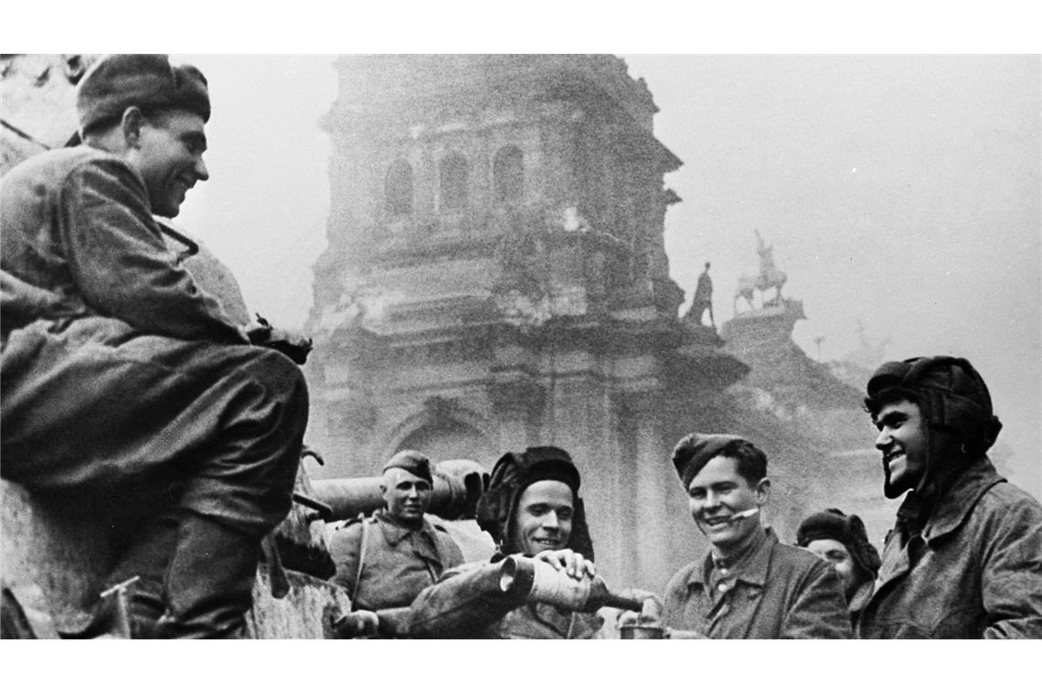 Befreiung Berlins am 8. Mai 1945 durch sowjetische Soldaten.