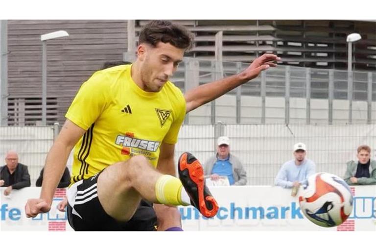 Begegnung mit dem Ex-Verein: Leo Milutinovic, inzwischen FC Esslingen.