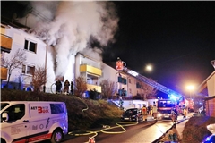Bei dem Brand in der Nacht zum 27. November ist eine 82-jährige Bewohnerin im Melanchthonweg ums Leben gekommen.Foto: 7aktuell/Lermer