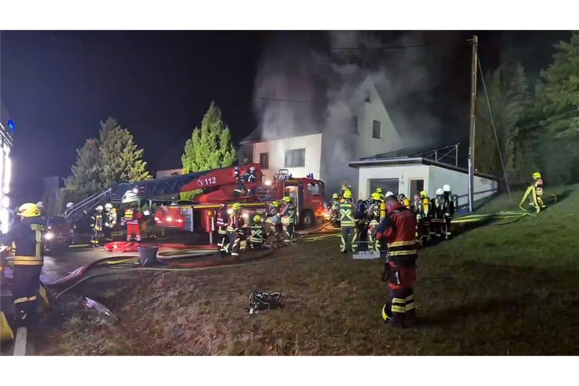 Panne bei tödlichem Brand: Leitstelle verwechselt Orte