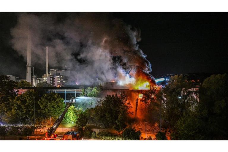 Bei dem Großbrand wurde zum Glück niemand verletzt.