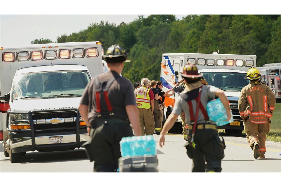 Fünf Tote nach Busunfall nahe der Niagarafälle Bei dem Unfall sind nach Angaben der Polizei fünf Menschen gestorben.
