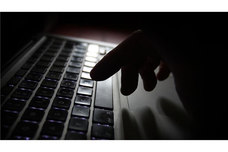Bei dem Vergewaltigungsprozess in Österreich kamen auch die Online-Verbindungen des Angeklagten nach Deutschland zur Sprache.