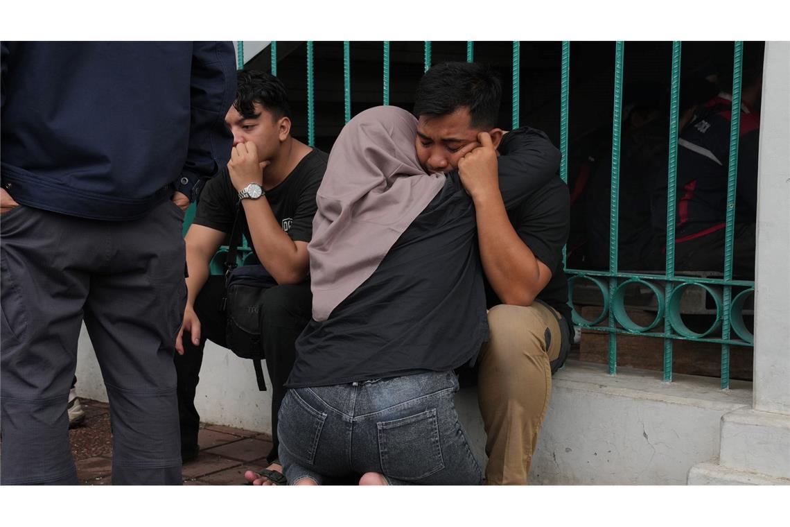 Bei den Angehörigen herrschten Trauer und Verzweiflung.