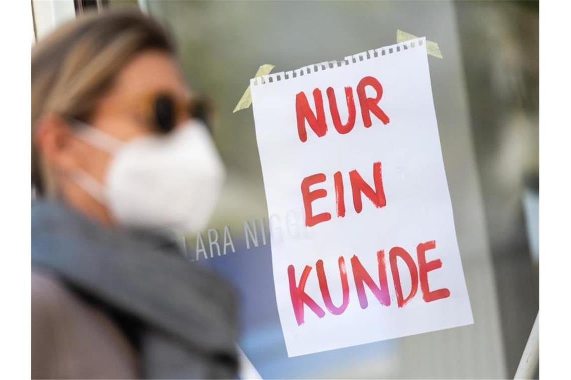 Bei den Anti-Corona-Maßnahmen unterscheiden sich die Regeln teilweise von Bundesland zu Bundesland. Foto: Peter Kneffel/dpa