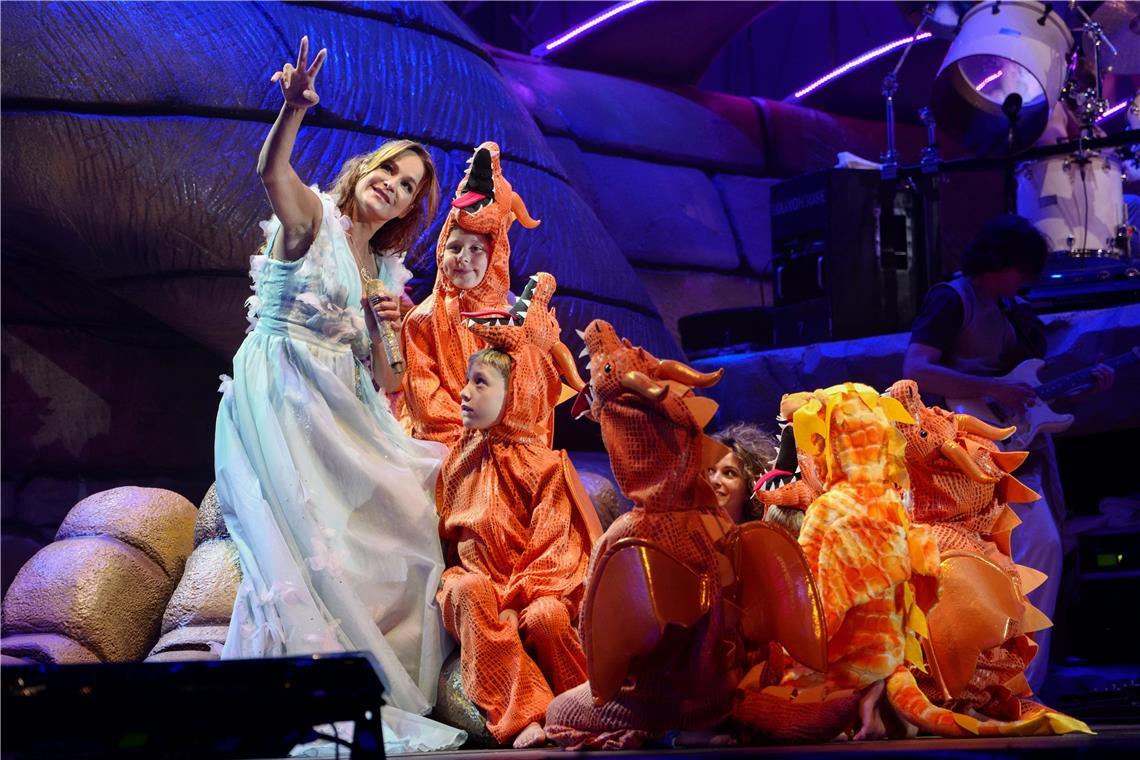 Bei den Konzerten von Andrea Berg werden Traumwelten lebendig. So wie hier beim ...