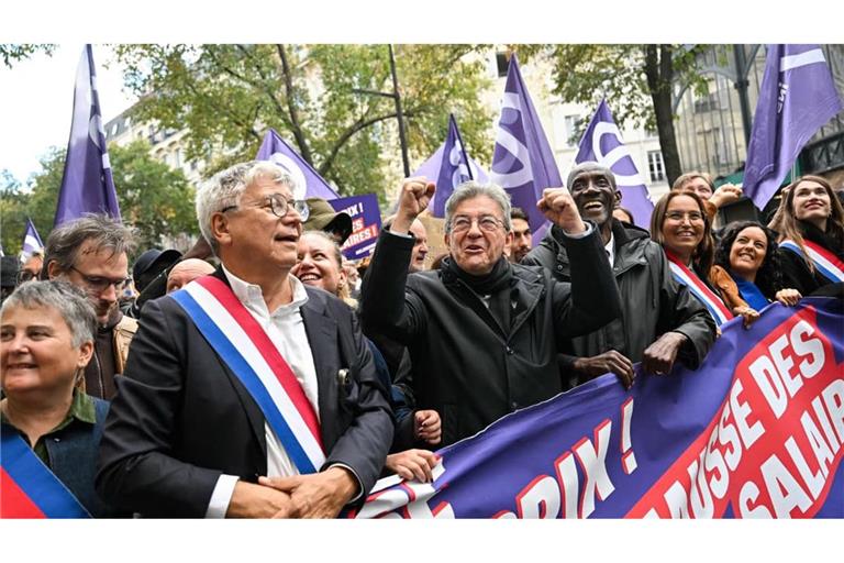 Bei den Protesten am Wochenende lief der Linkspopulist Jean-Luc Mélenchon in Paris an prominenter Stelle mit.