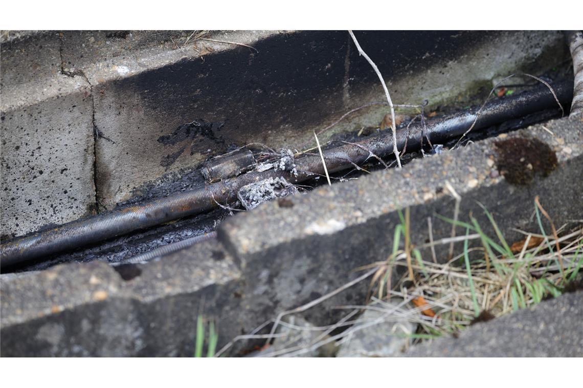 Bei der Bahn sorgten in der Vergangenheit eher analoge Angriffe auf die Schieneninfrastruktur für Probleme. (Archivbild)