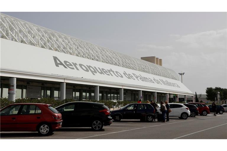 Bei der Evakuierung eines Flugzeugs in Palma de Mallorca wurden mehrere Menschen verletzt. (Archivfoto)