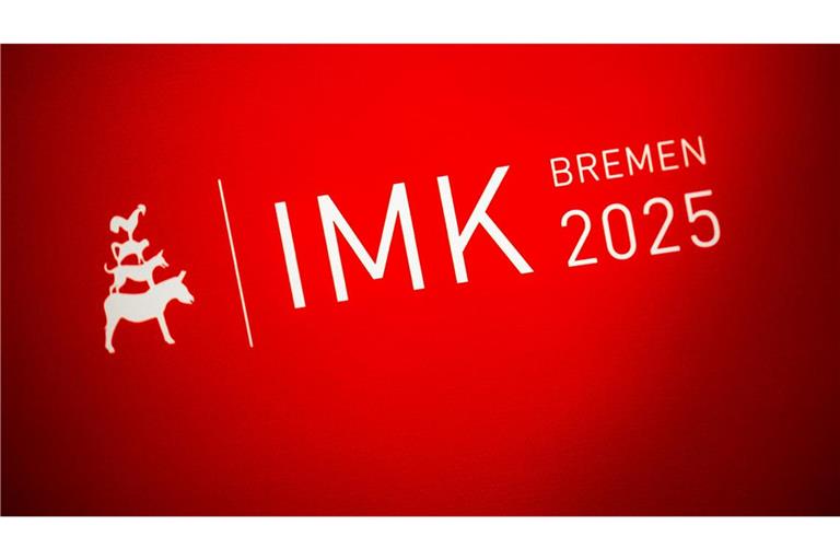 Bei der Innenministerkonferenz in Bremen wurde über zahlreiche Themen gesprochen - auch über den Umgang mit privatem Silvesterfeuerwerk.