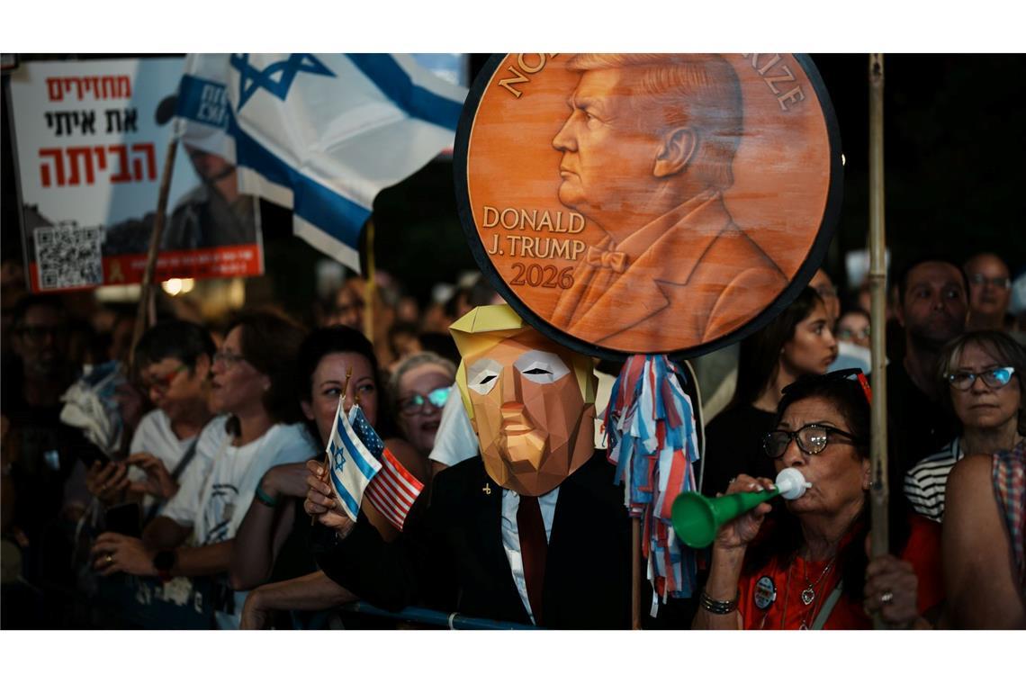 Bei der Kundgebung in Tel Aviv waren "Danke Trump"-Sprechchöre zu hören.
