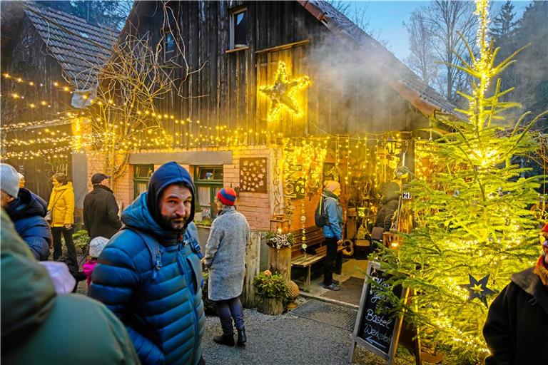 Bei der Mühlenweihnacht erstrahlt die Glattenzainbachmühle in diesem Jahr wohl zum letzten Mal in hellem Lichterglanz. Archivfoto: Stefan Bossow