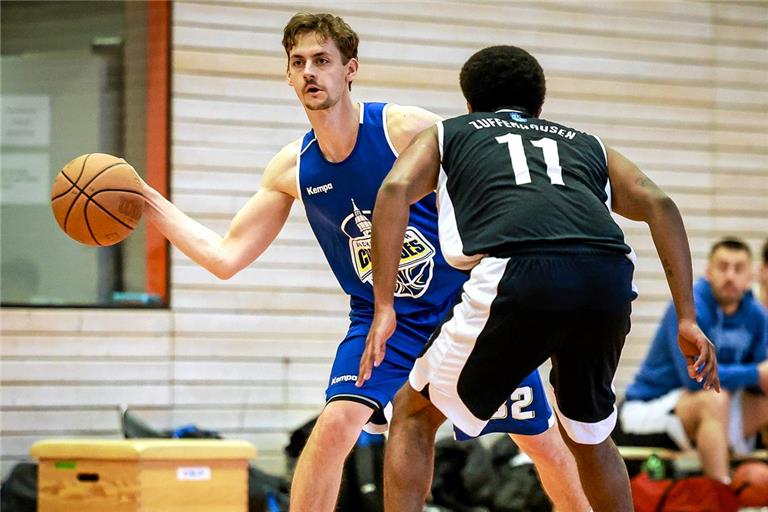 Bei der TSG Backnang (am Ball Laurin Laib) wird es vorerst keine Landesliga-Mannschaft mehr geben. Foto: Alexander Becher