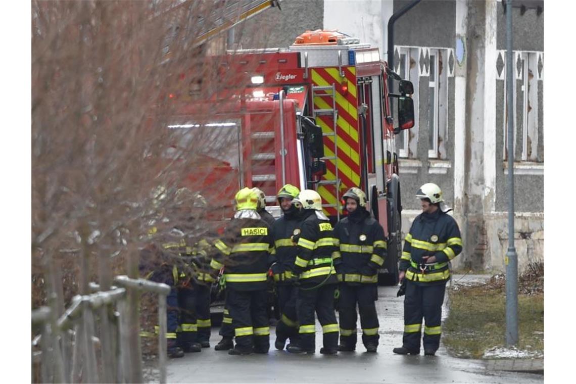 Bei einem Brand in einem Pflegeheim für Behinderte in Tschechien an der Grenze zu Deutschland sind acht Menschen ums Leben gekommen. Foto: Slavomír Kube/CTK/dpa