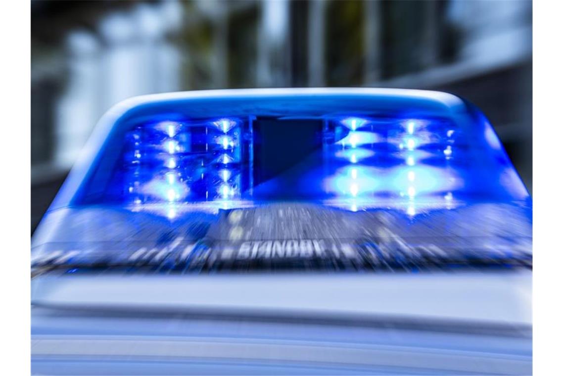 Dutzende Verletzte bei Unfall mit Reisebus Bei einem Busunglück in Bayern gab es viele Verletzte. (Symboilbild). Foto: David Inderlied/dpa/Symbolbild