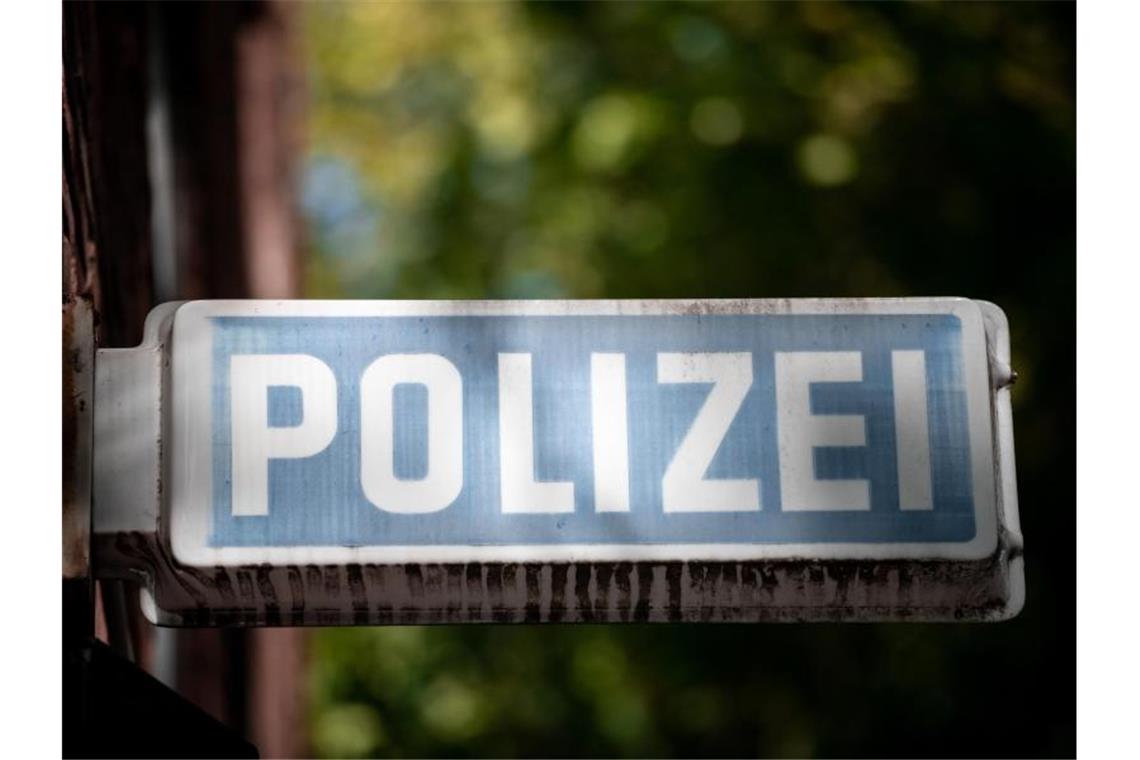 Göttingen: Polizist schlägt Jugendlichem ins Gesicht