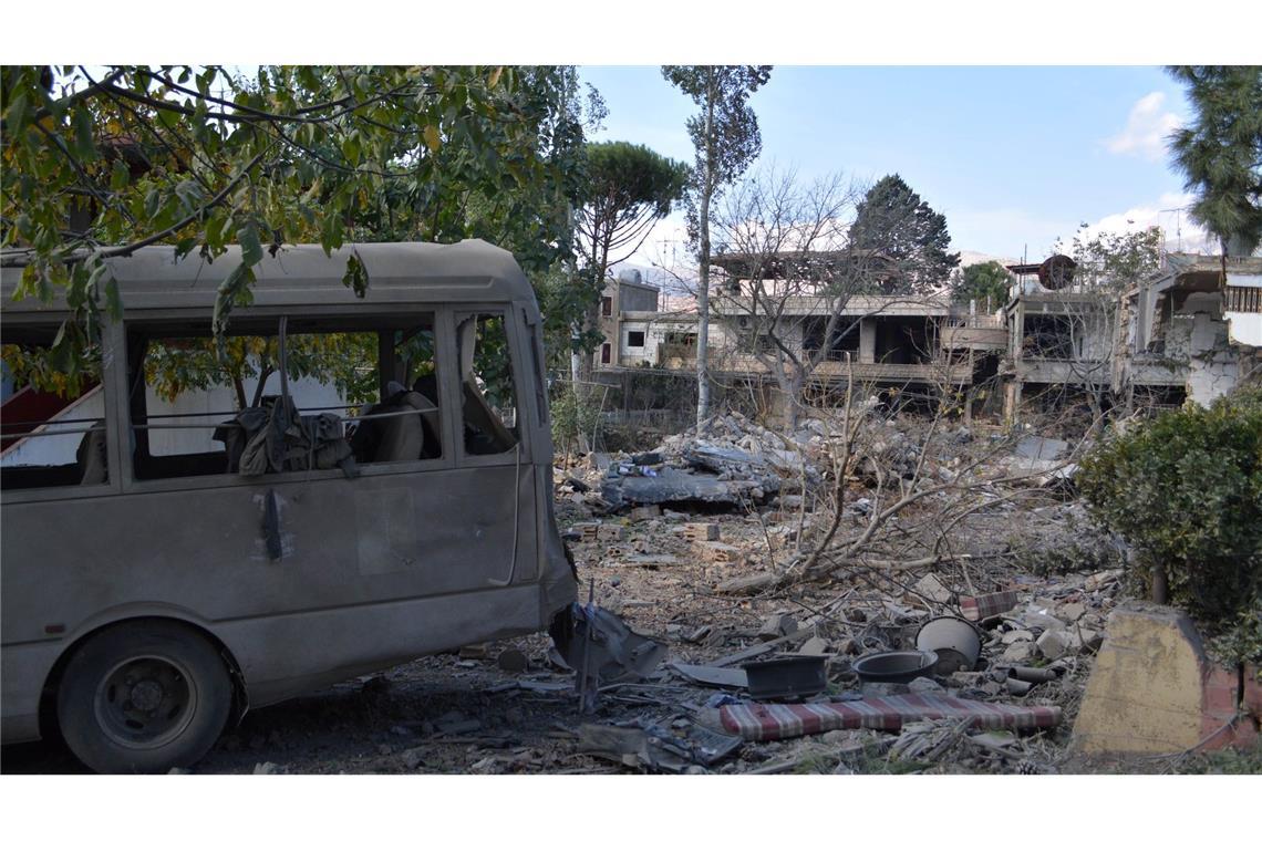 Israel führt Waffenruhegespräche vorerst auf Sparflamme Bei einem israelischen Luftangriff auf eine Waffenfabrik der Hisbollah in der Bekaa-Ebene sollen sechs Menschen getötet worden sein. (Archivbild)