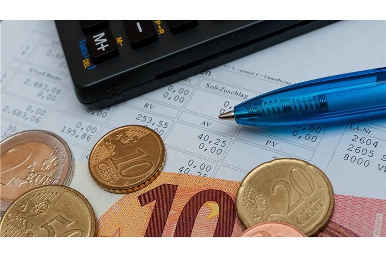 Bei einem Nettoeinkommen unter 1.378 Euro im Monat gelten Menschen in Deutschland als armutsgefährdet. (Symbolfoto)