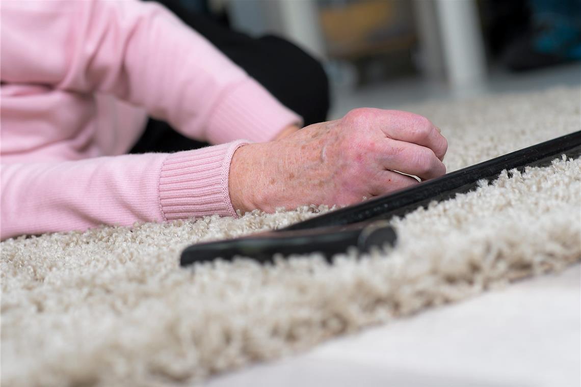 Bei einem Schlaganfall ist schnelle Hilfe nötig. Symbolfoto: Picture-Factory - stock.adobe.com