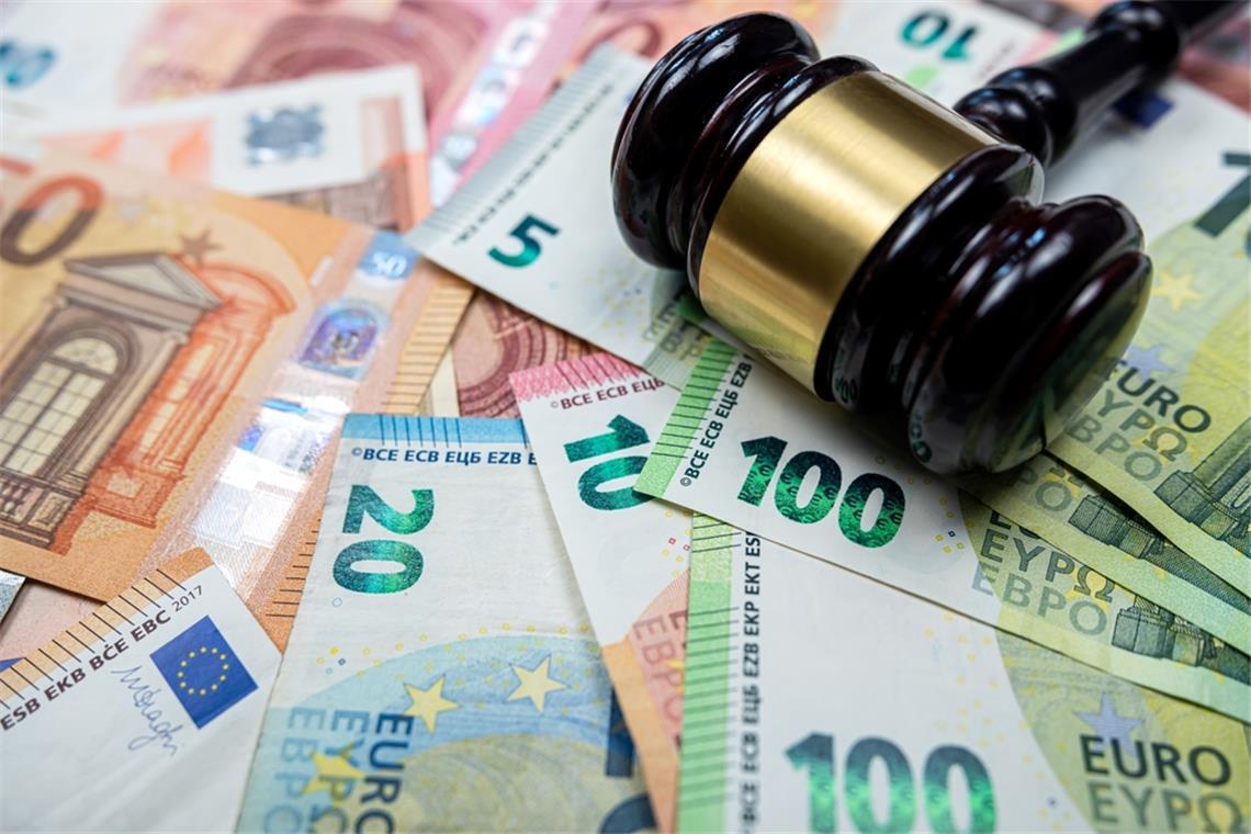 Diese Strafen drohen bei fehlender Kooperation Bei Pflichtverletzungen drohen Leistungskürzungen.