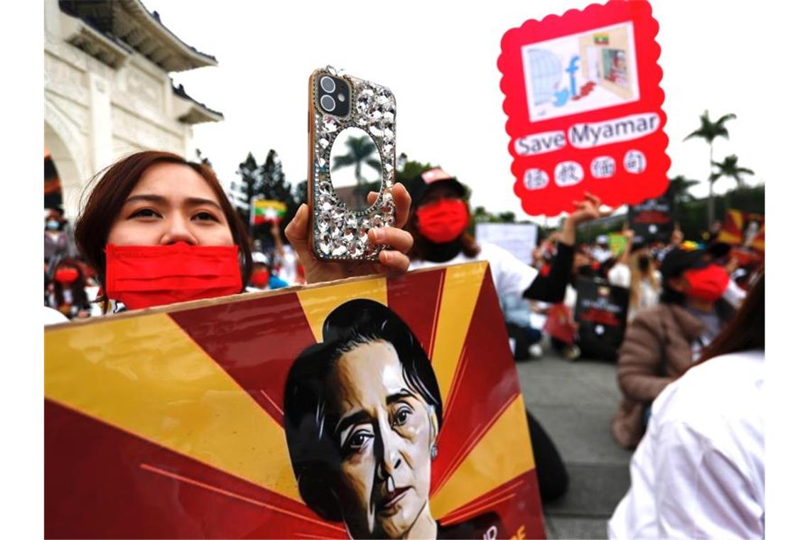 Zahlreiche Tote bei Protesten in Myanmar Bei Protesten gegen den Militärputsch in Myanmar sind nach Berichten von örtlichen Medien und Augenzeugen erneut mehrere Menschen ums Leben gekommen. Foto: Daniel Ceng Shou-Yi/ZUMA Wire/dpa