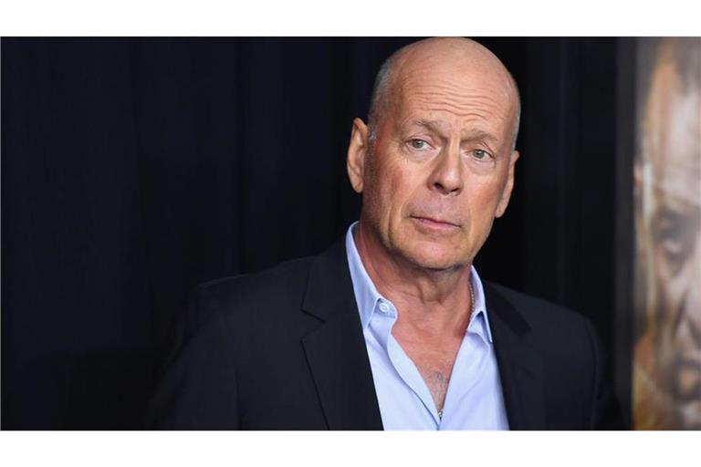 Bei Schauspieler Bruce Willis würde Leqembi, wie bei vielen anderen Patienten, nicht wirken: Er hat frontotemporale Demenz – und kein Alzheimer. Zudem ist seine Krankheit weit fortgeschritten.
