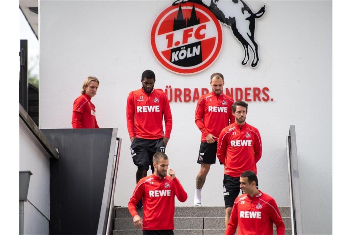 Erleichterung in Köln: Keine weiteren Corona-Fälle bei Tests Beim 1. FC Köln wurden nach vier positiven Befunden keine weiteren Infektionen mit dem Coronavirus festgestellt. Foto: Marius Becker/dpa