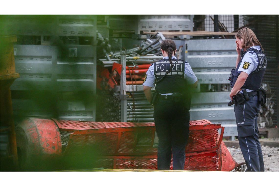 Notfallseelsorger: „Unglücke realisieren und akzeptieren“ Beim Absturz einer Brückenbaugondel auf einer der größten Baustellen Baden-Württembergs sind drei Arbeiter ums Leben gekommen.