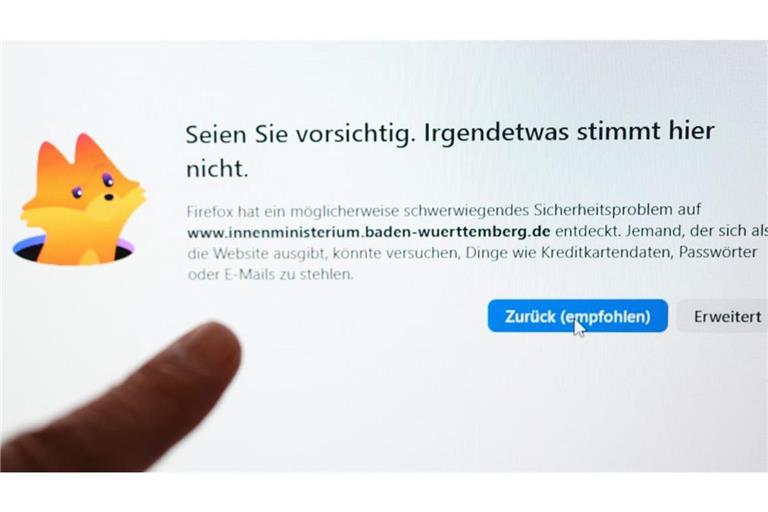 Beim Aufrufen der Internetseite des Innenministeriums von Baden-Württemberg erfolgte in einem Browser ein Warnhinweis, der auf ein mögliches Sicherheitsproblem hinwies.