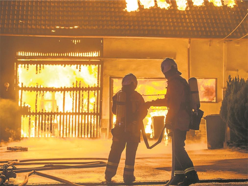 Beim Brand am Wochenende in Kirchberg ist ein Schaden von mehr als 200000 Euro entstanden. Foto: 7aktuell / S. Adomat
