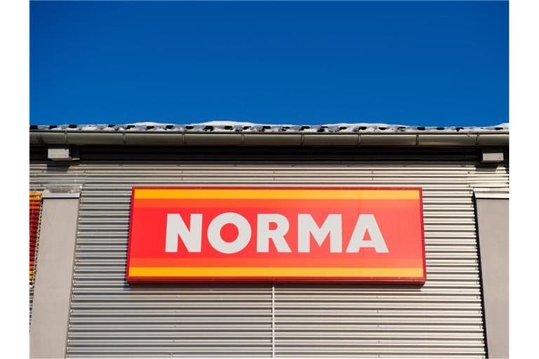 Beim Discounter Norma mussten Fleischprodukte wegen eines Listerien-Verdachts aus dem Verkauf genommen werden. Foto: Arno Burgi/dpa-Zentralbild/dpa