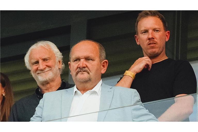 Beim EM-Finale der deutschen U21-Junioren waren Bundestrainer Julian Nagelsmann (r) und DFB-Sportdirektor Rudi Völler (l) vor Ort in der Slowakei.