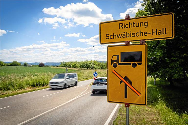 Beim Fertigen der Beschilderung ist offenbar ein Malheur passiert. Foto: Alexander Becher