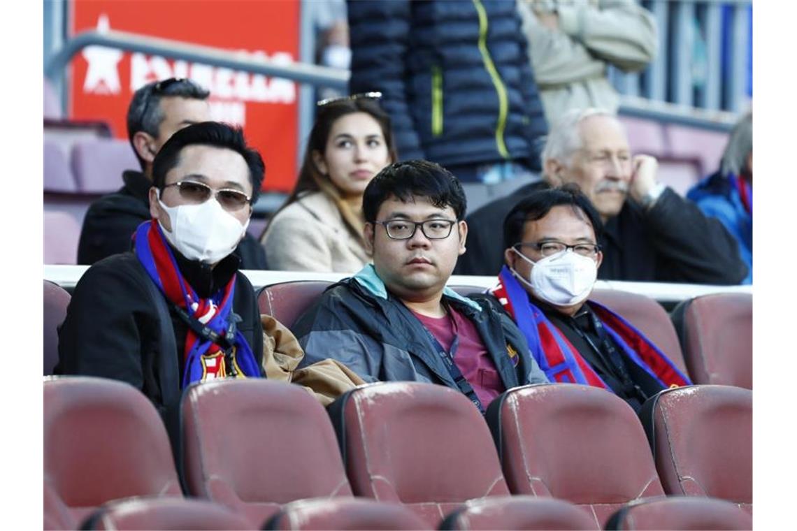 Beim Heimspiel des FC Barcelona werden keine Zuschauer sein. Foto: Joan Monfort/AP/dpa