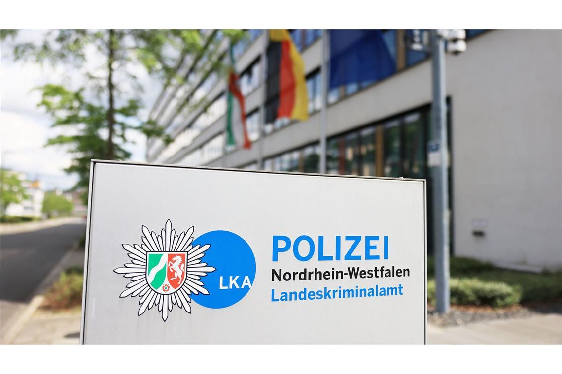 Beim Landeskriminalamt (LKA) in Düsseldorf liefen die Fäden des Einsatzes zusammen (Archivfoto)