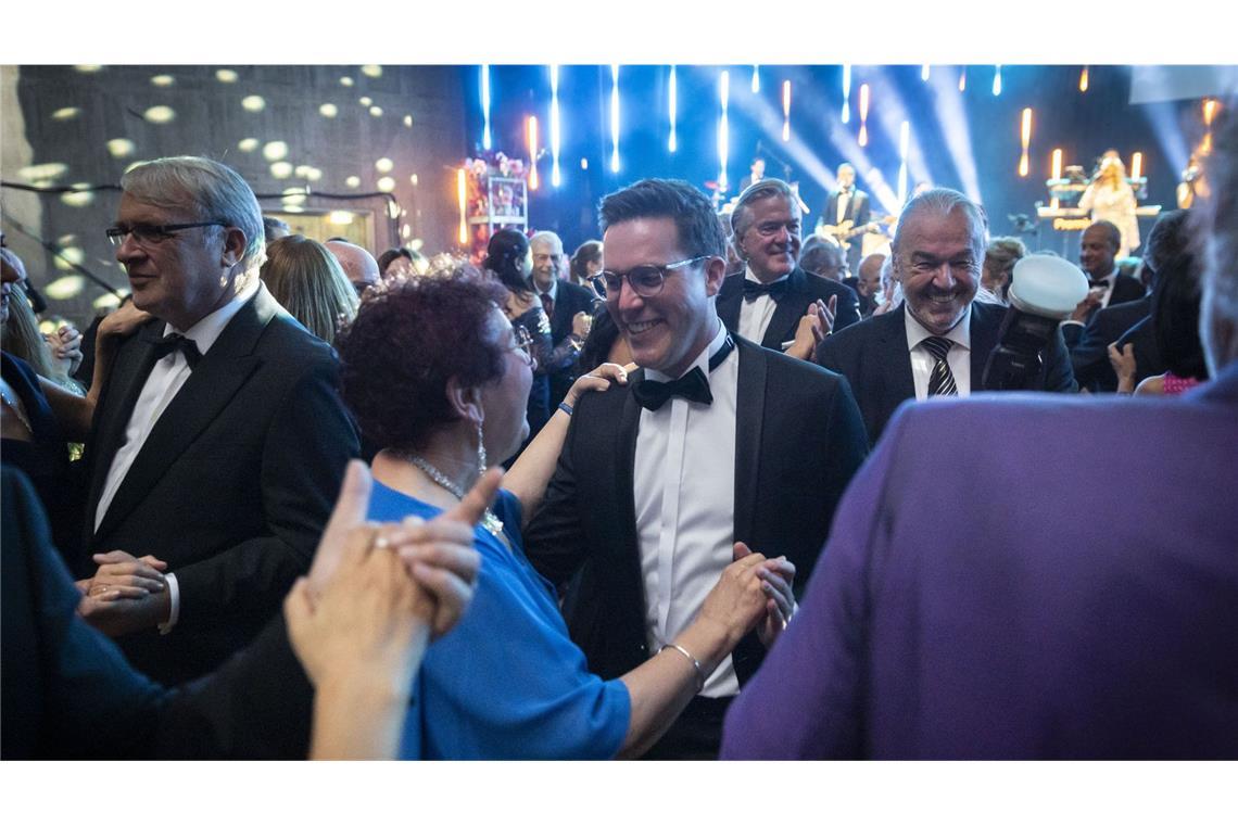 Beim Landespresseball tanzte er schon mal mit Kretschmanns Gattin Gerlinde