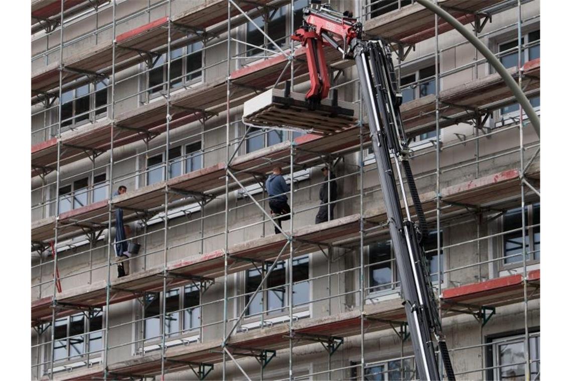 Beim sozialen Wohnungsbau kommt die Politik bislang deutlich langsamer voran als beim Bau gewöhnlichen Wohnraums. Foto: Bernd von Jutrczenka