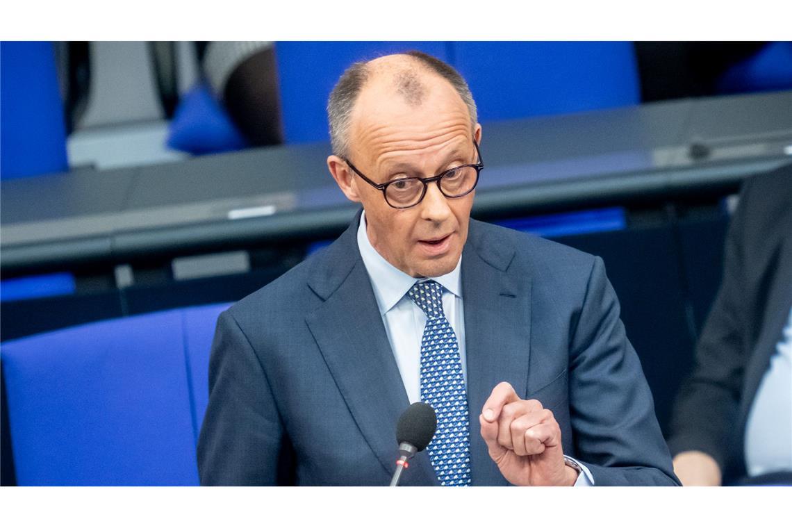 Beim Thema Gewalt gegen Frauen geht es in der Regierungsbefragungn im Bundestag hoch her.