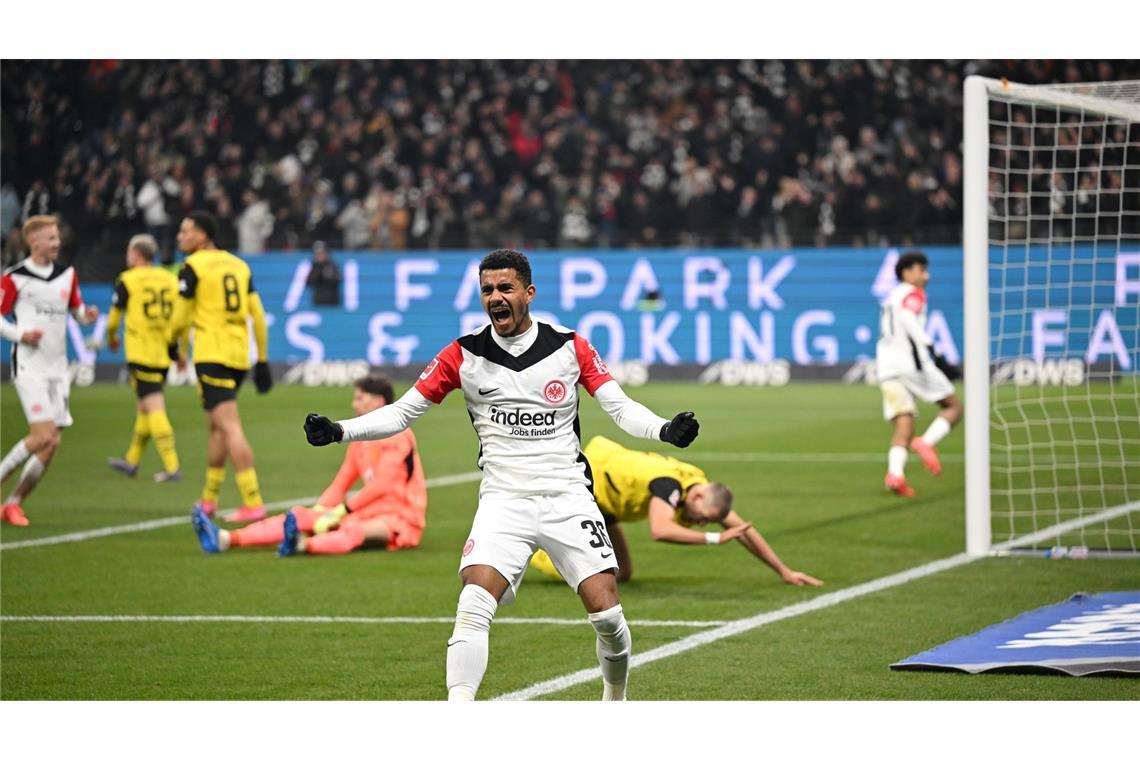 Keine Nachsicht für alte Liebe: Kovac will Pokal-Coup landen Beim vorerst letzten Duell jubelte Eintracht Frankfurt. (Archivbild)
