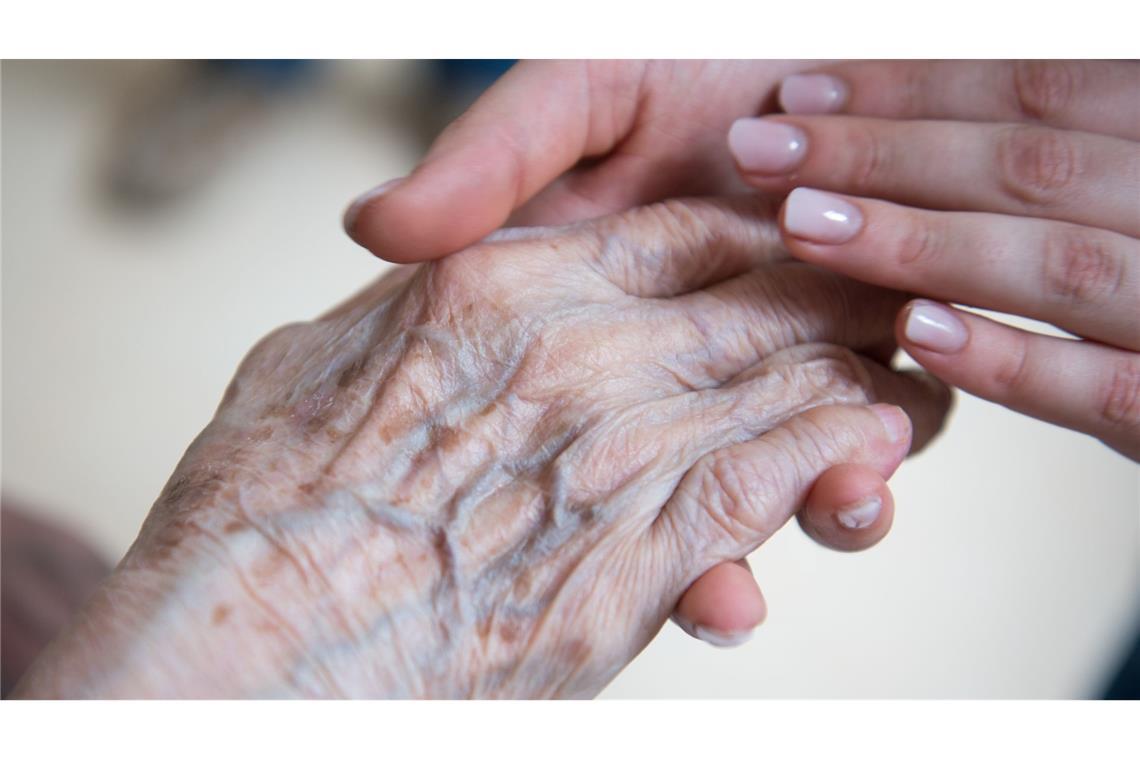 Bekannt ist, dass unter anderem Diabetes, Schlafstörungen und Depressionen zu den Risikofaktoren für Alzheimer zählen. (Symbolbild)
