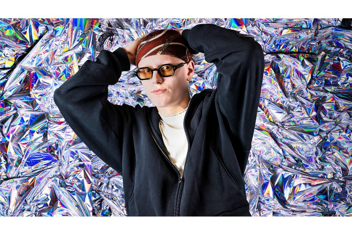 BELA tritt mit seinem Song "Herz" an.