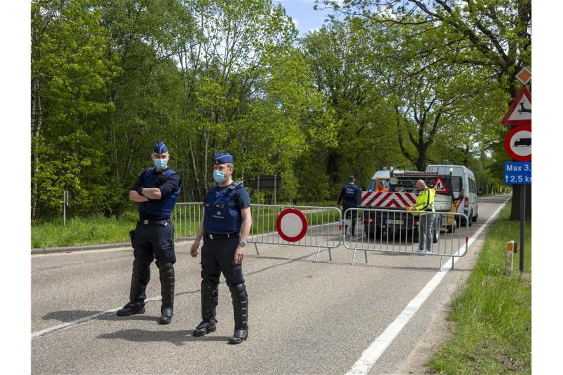 Belgien: Terrorverdächtiger Soldat weiter auf der Flucht