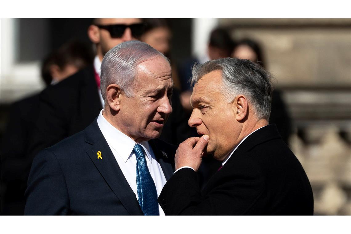 Bilder des Tages Benjamin Netanjahu und Viktor Orban beraten sich in Budapest.